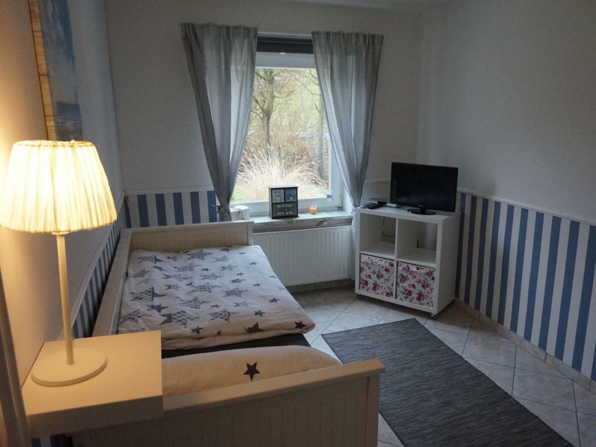 Ferienhaus "Achtern Diek" Villa Büsum Exteriör bild
